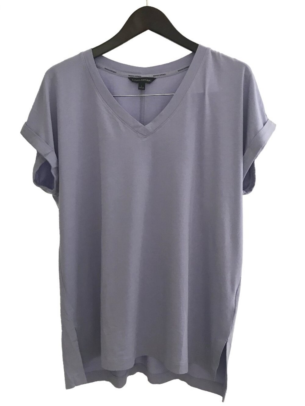 Banana Republic Ladies' Short Sleeve V-Neck TOP PURPLE LARGE